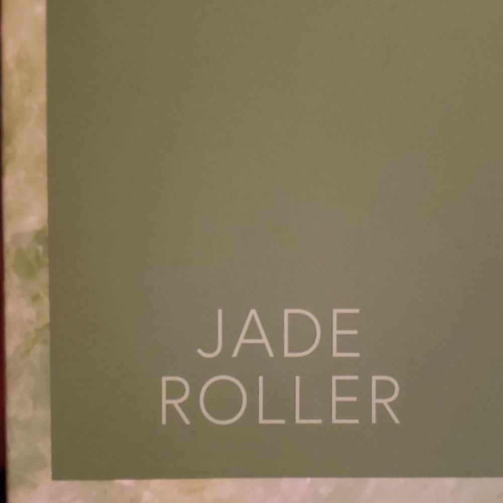 Sherrie Matthew's acupuncture Jade Roller